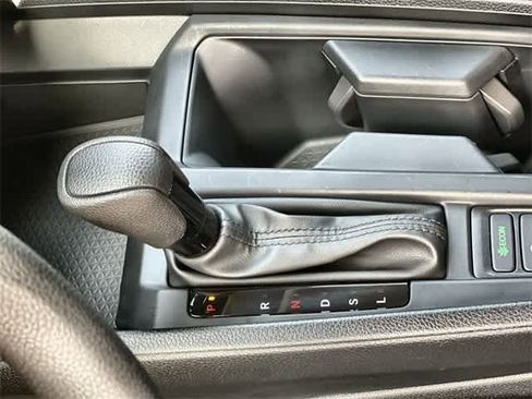 Certified 2025 Honda Accord LX image 16