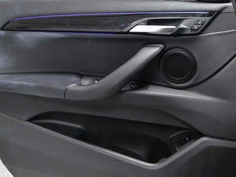 Used 2020 BMW X2 xDrive28i image 6