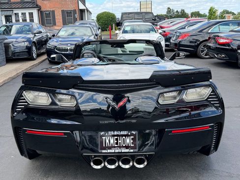 Used 2015 Chevrolet Corvette Z06 w/ 3LZ Preferred Equipment Group RWD image 7
