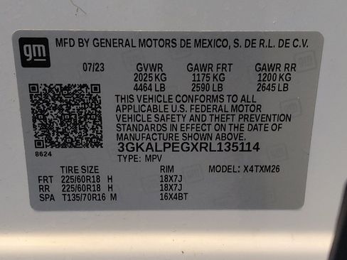 Used 2024 GMC Terrain SLT FWD image 33