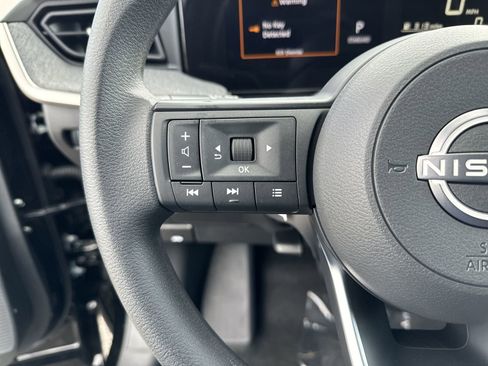 New 2025 Nissan Kicks SV w/ SV Premium Package image 13