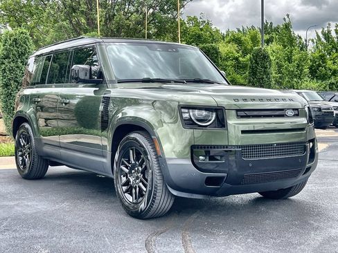 Certified 2026 Land Rover Defender 110 S AWD/4WD image 7