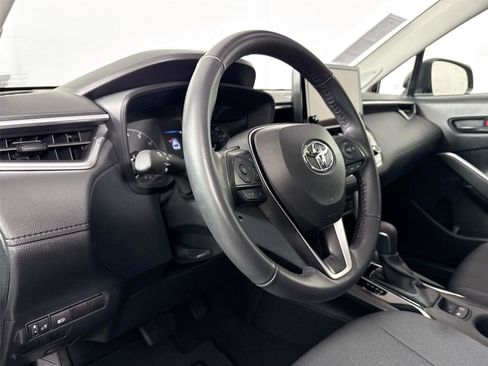Certified 2024 Toyota Corolla Cross LE w/ Moonroof Package AWD/4WD image 4