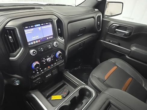 Used 2019 GMC Sierra 1500 AT4 image 25