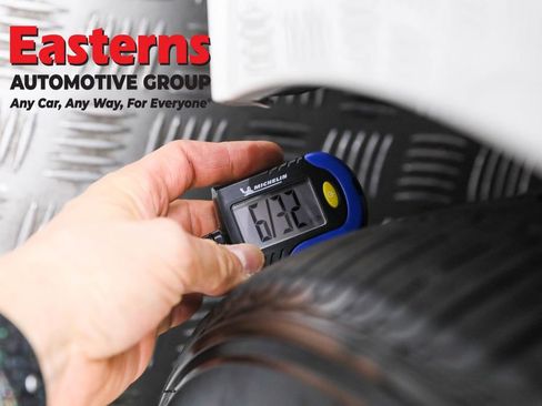 Used 2025 Nissan Altima 2.5 SV image 27