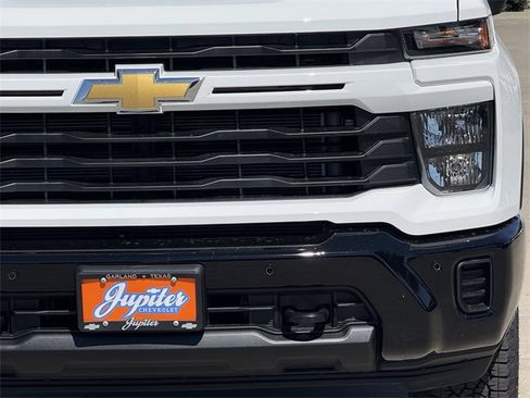 New 2026 Chevrolet Silverado 2500 Custom w/ Custom Value Package image 9
