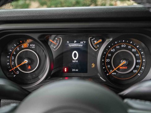 New 2026 Jeep Wrangler Unlimited Sport image 21