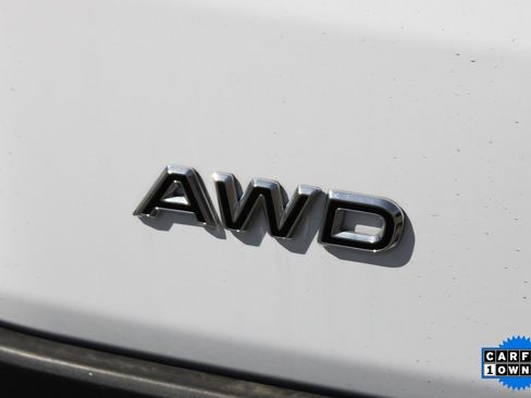 Used 2023 Ford Transit 350 XLT image 37