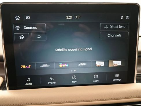 Used 2022 Lincoln Aviator Reserve w/ Class IV Trailer Tow Package image 6