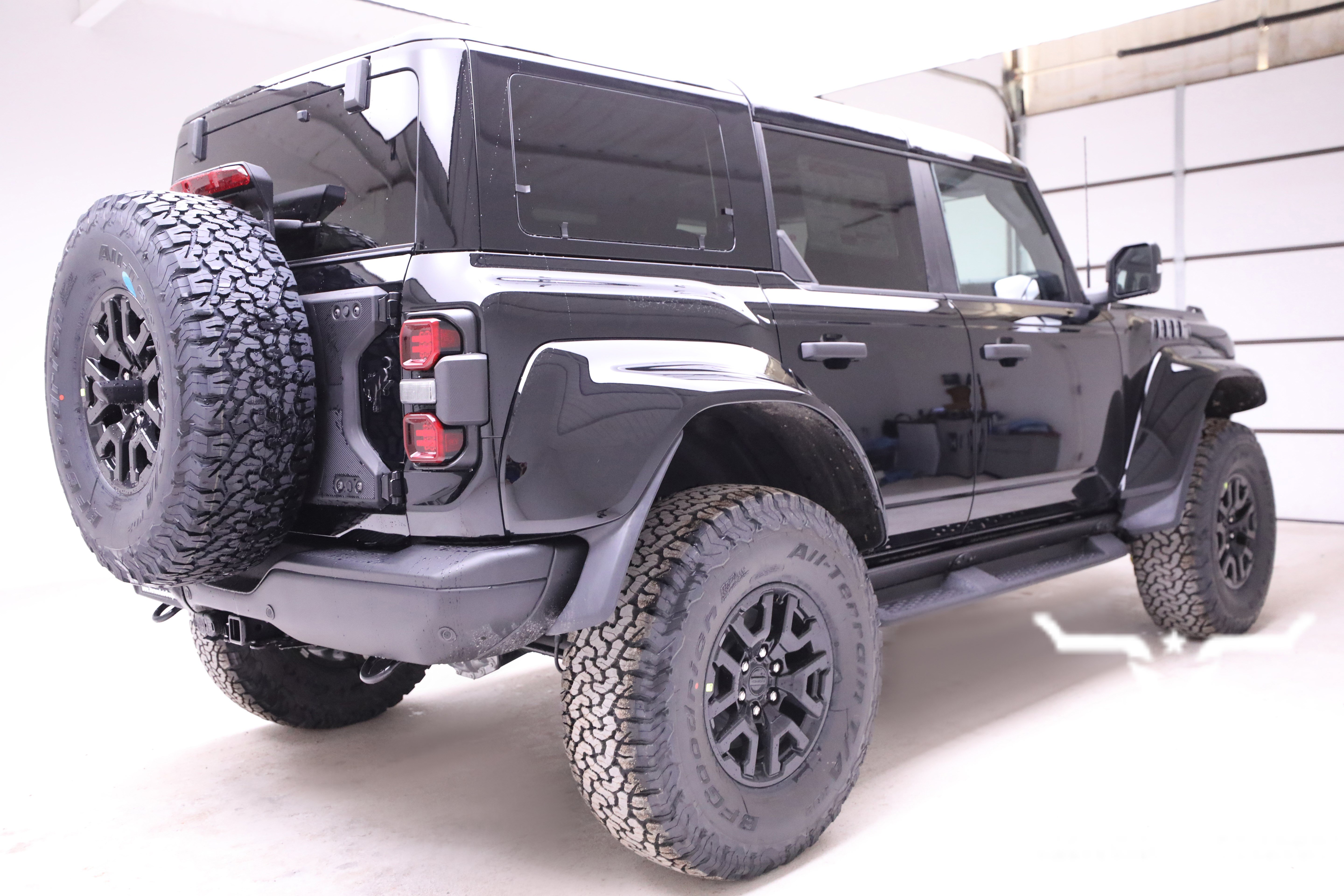 New 2026 Ford Bronco Raptor AWD/4WD image 5