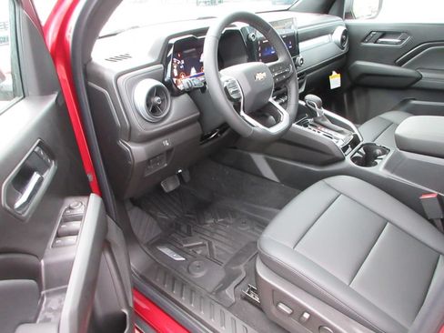 New 2026 Chevrolet Colorado LT w/ LT Convenience Package AWD/4WD image 12