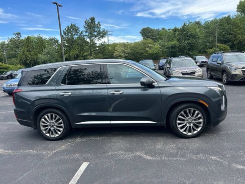 Used 2020 Hyundai Palisade Limited AWD/4WD image 2