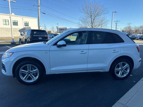 Used 2024 Audi Q5 e Premium image 5