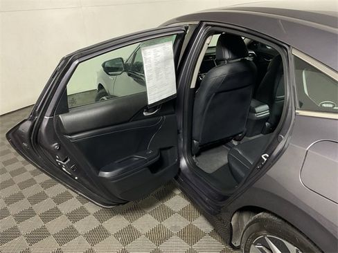 Used 2022 Honda Insight Touring image 30