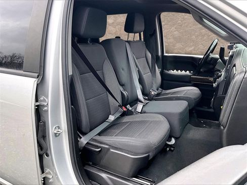 Used 2020 Chevrolet Silverado 2500 LT w/ Fleet Comfort Package image 7