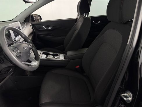 Used 2023 Hyundai Kona SE image 21