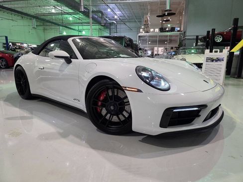 Used 2022 Porsche 911 Carrera GTS 2dr Cabriolet image 3