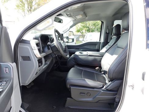 Used 2023 Ford F250 XLT AWD/4WD image 17