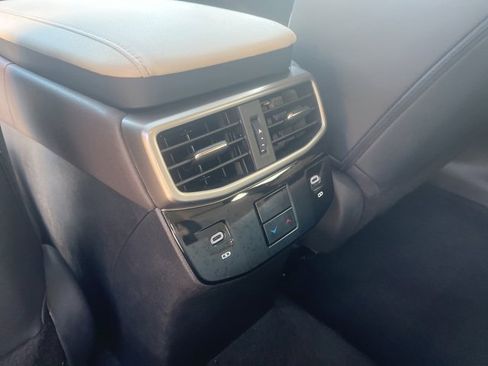 Used 2024 Lexus RX 350 Premium image 32