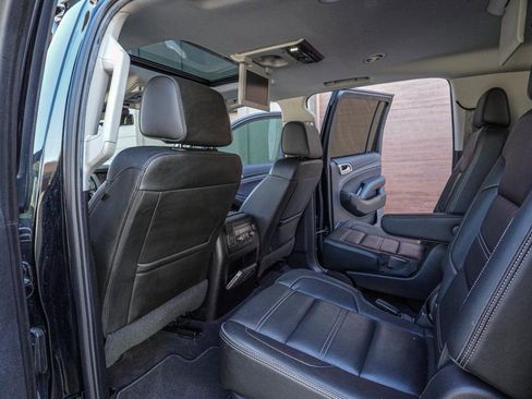 Used 2019 GMC Yukon XL Denali w/ Denali Ultimate Package RWD image 10