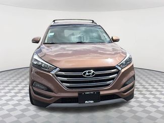 Used 2017 Hyundai Tucson Limited FWD video 2