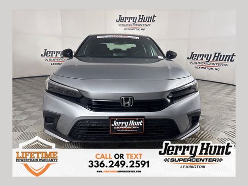 Used 2023 Honda Civic Sport image 1