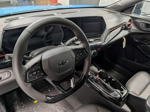 New 2026 Chevrolet Trax RS w/ Driver Confidence Package image 18