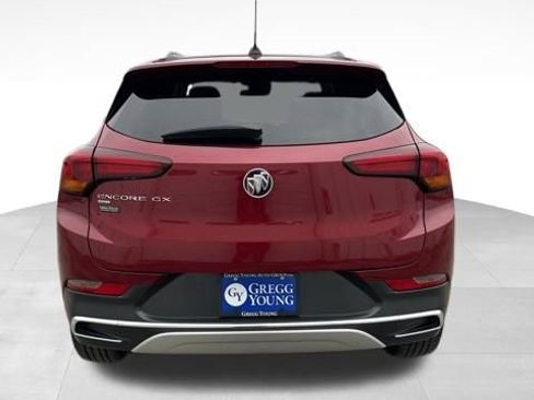 Used 2021 Buick Encore GX Essence w/ Experience Buick Package image 7