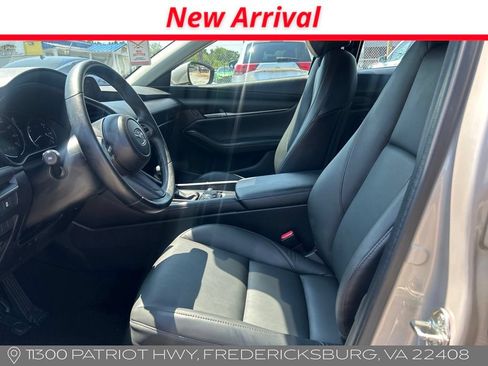 Used 2023 MAZDA MAZDA3 s FWD image 6
