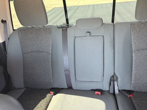 Used 2015 RAM 1500 Lone Star AWD/4WD image 25