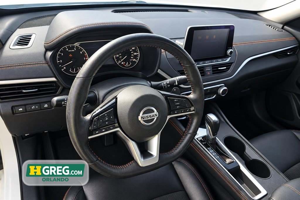 Used 2019 Nissan Altima 2.5 SR FWD image 14
