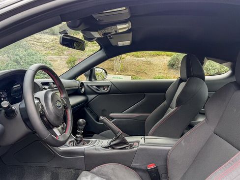 Used 2024 Subaru BRZ Premium image 18