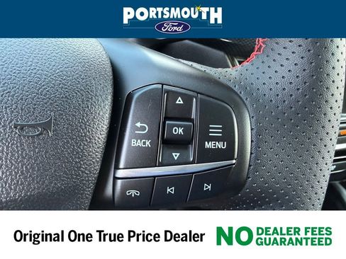 Used 2025 Ford Escape ST-Line w/ Tech Pack #1 image 21