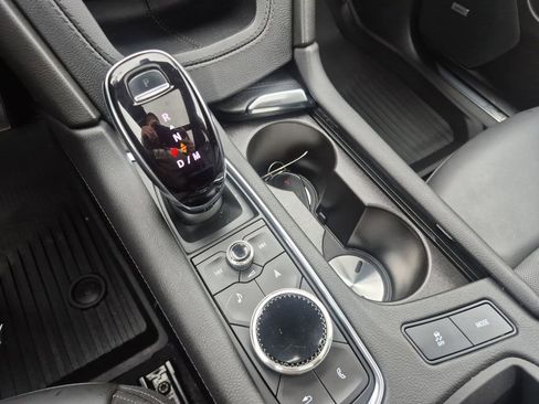 Certified 2023 Cadillac XT5 Premium Luxury w/ LPO, Floor Liner Package FWD image 20