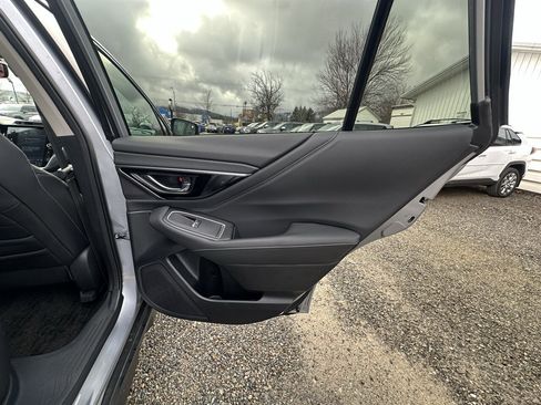 Used 2024 Subaru Outback Limited image 20