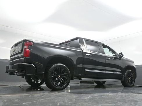 New 2026 Chevrolet Silverado 1500 High Country image 11