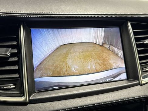 Used 2019 INFINITI QX50 Luxe FWD image 18