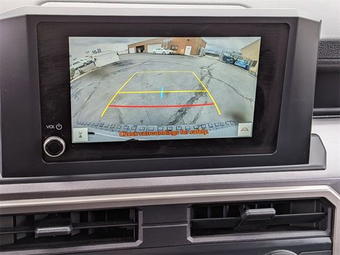 Used 2025 Toyota 4Runner SR5 image 18