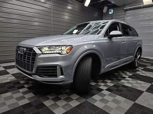 Used 2021 Audi Q7 3.0T Premium Plus w/ Premium Plus Package AWD/4WD image 46