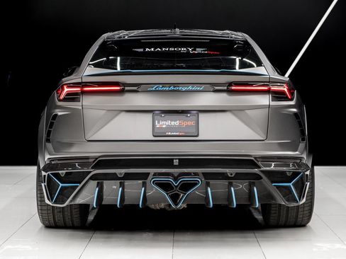 Used 2023 Lamborghini Urus Performante AWD/4WD image 36