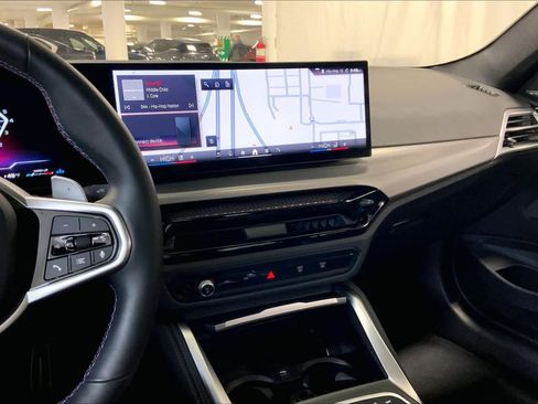 Used 2025 BMW 440i xDrive Coupe w/ Premium Package image 7