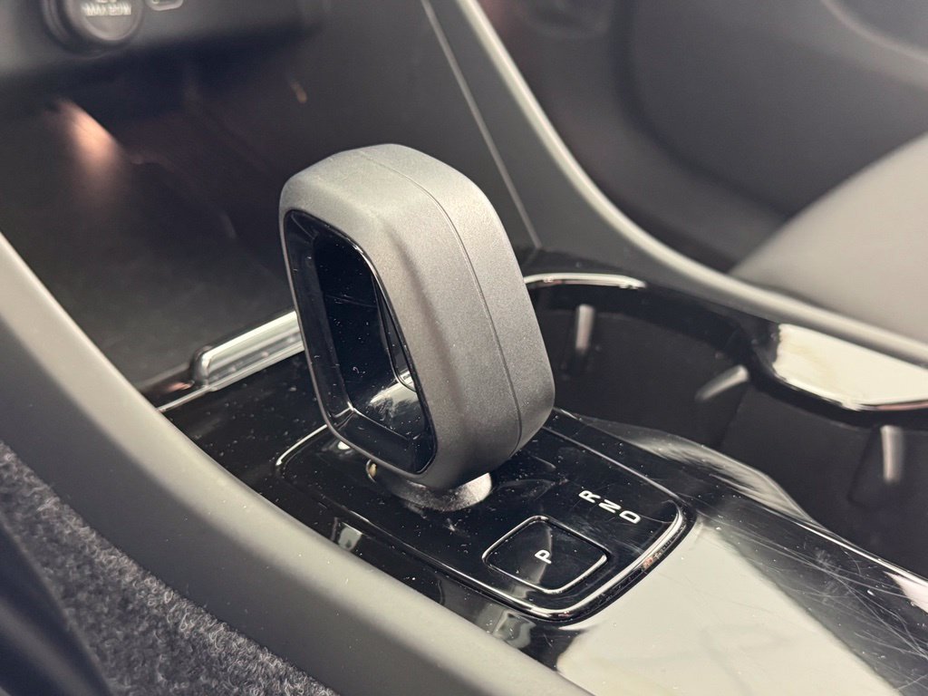 Certified 2023 Volvo C40 Recharge Core AWD/4WD image 20