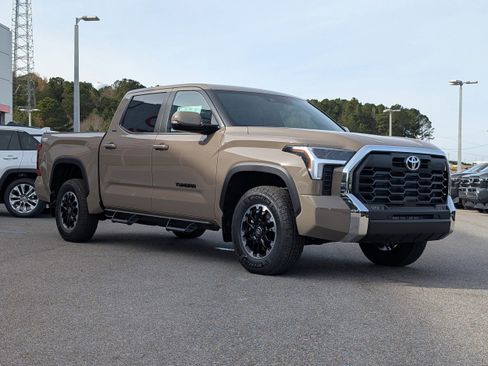 New 2026 Toyota Tundra SR5 image 7