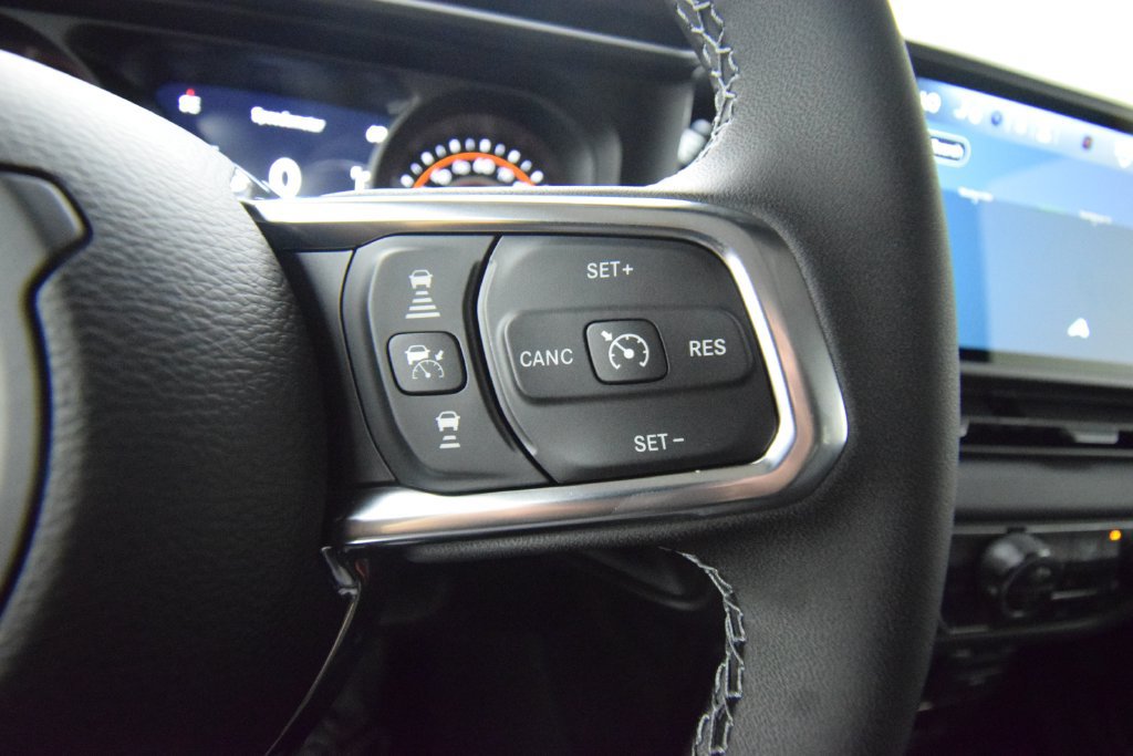 New 2026 Jeep Wrangler Unlimited Sahara AWD/4WD image 26