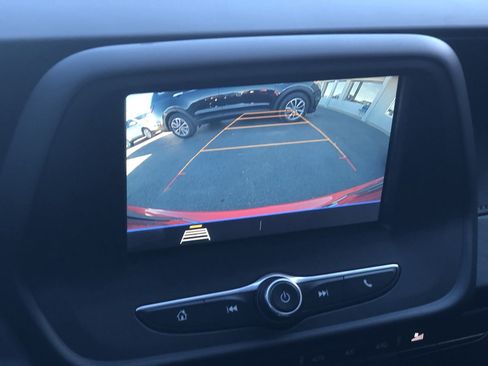 Used 2019 Chevrolet Camaro LT image 19