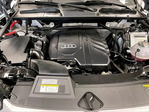 Used 2023 Audi Q5 2.0T Premium w/ Convenience Package AWD/4WD image 29