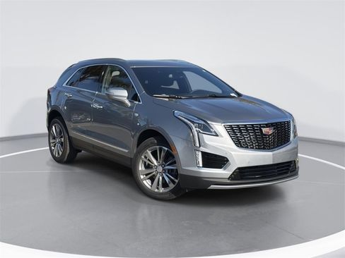Used 2025 Cadillac XT5 Premium Luxury image 1