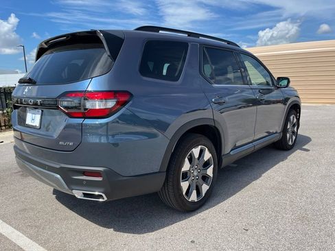 Used 2026 Honda Pilot Elite image 4
