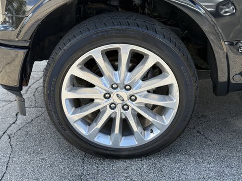 Used 2019 Ford F150 Limited AWD/4WD image 29