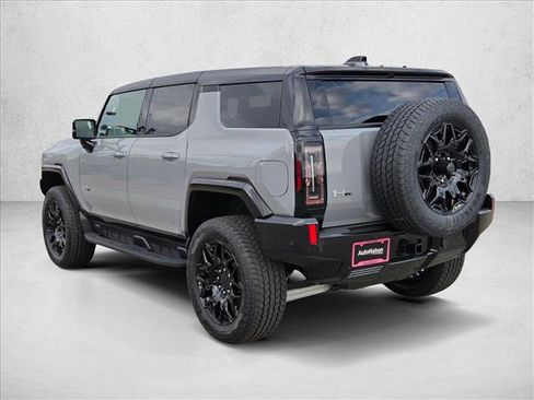 New 2026 GMC Hummer EV SUV image 9